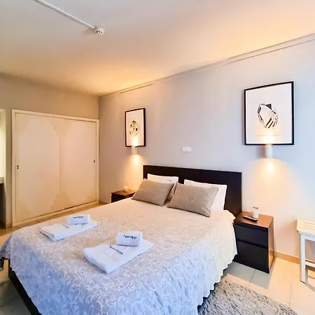 公寓 Flh Modest Flat With Balcony